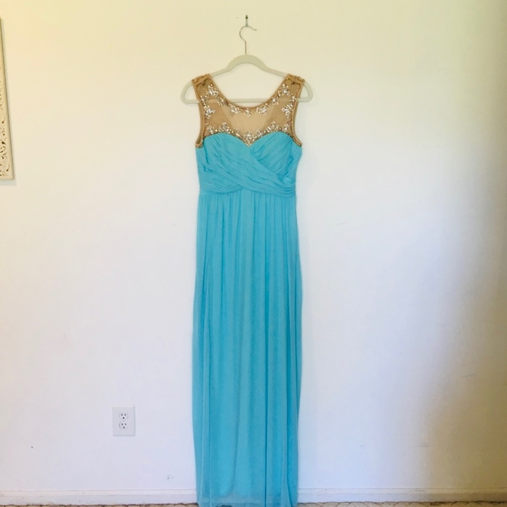 NWT Embellished Prom Dress